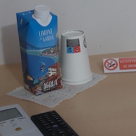 Hotel Villa Grazia Лимоне сул Гарда Екстериор снимка