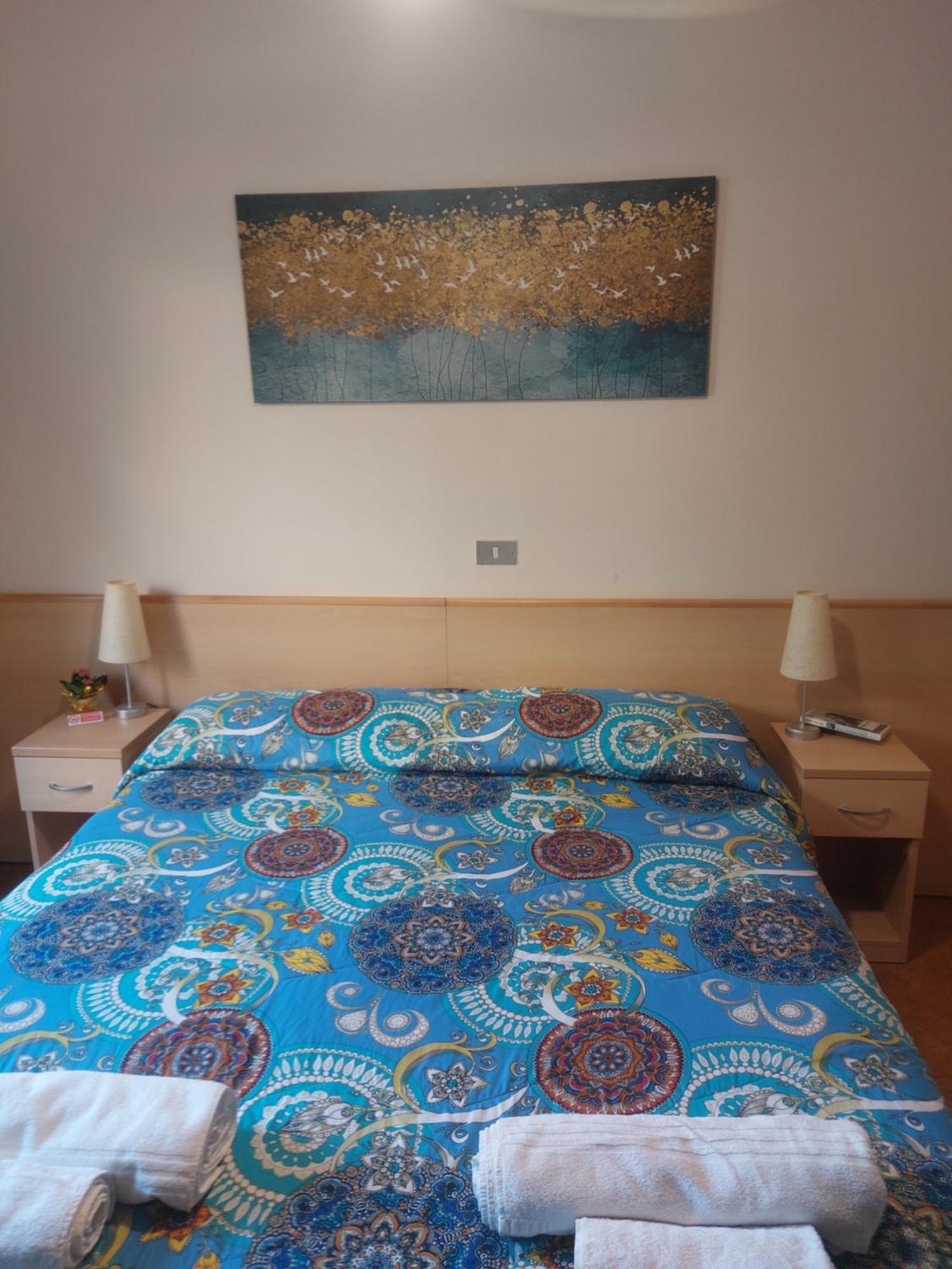 Hotel Villa Grazia Лимоне сул Гарда Екстериор снимка